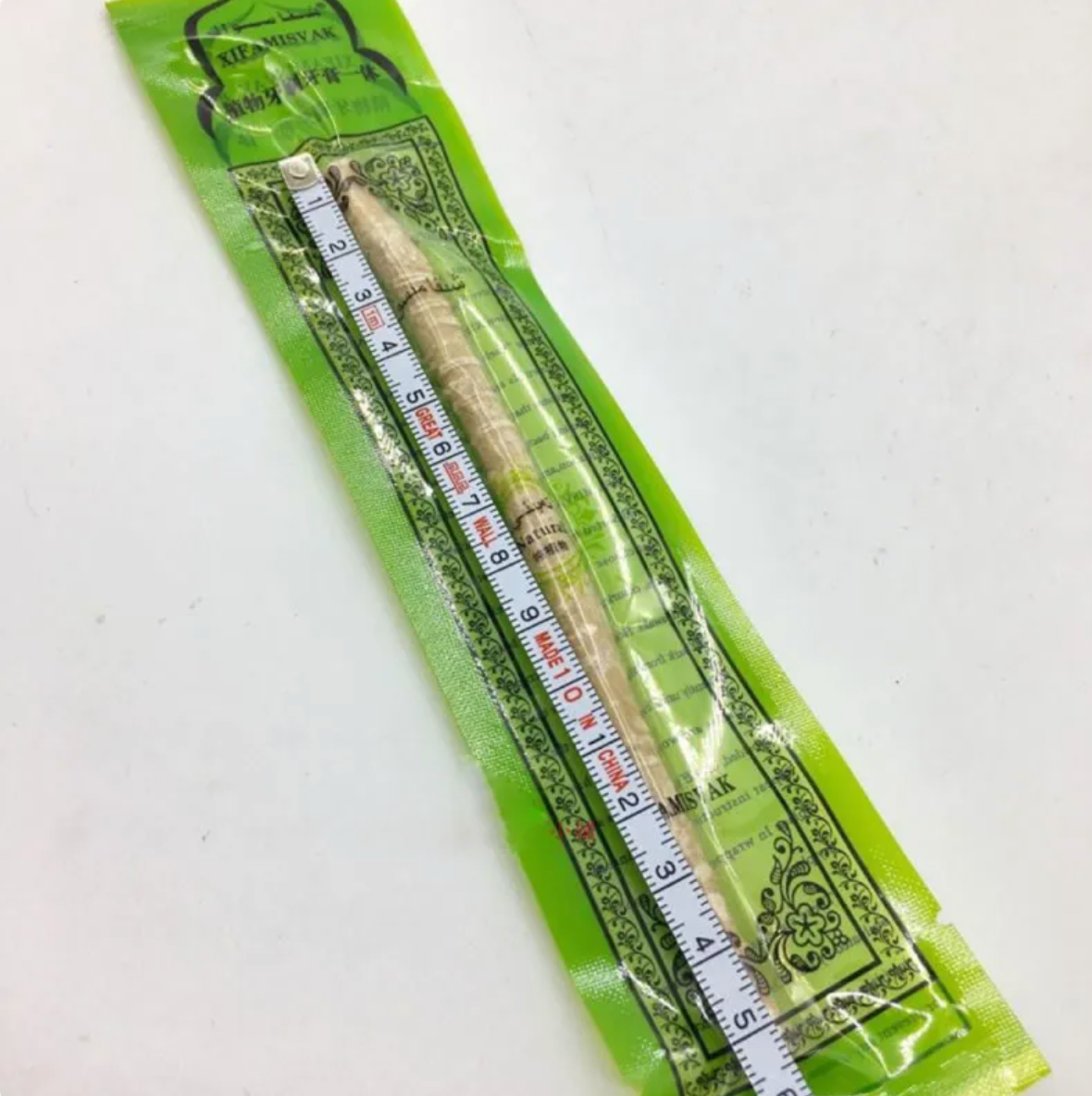 Miswak Tooth Cleaning Stick – Natural Teeth Whitening & Gum Care